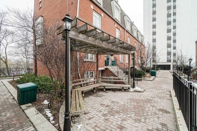 103 - 870 Jane St, Townhouse with 2 bedrooms, 2 bathrooms and 1 parking in Toronto ON | Image 16