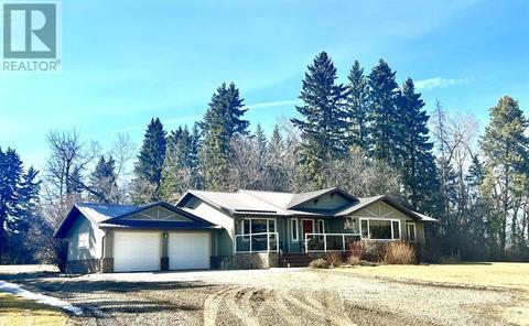 38522 Range Road 40, House detached with 4 bedrooms, 3 bathrooms and null parking in Lacombe County AB | Card Image