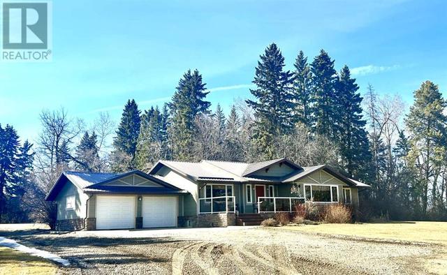 38522 Range Road 40, House detached with 4 bedrooms, 3 bathrooms and null parking in Lacombe County AB | Image 1