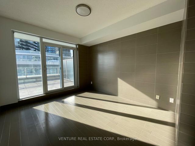 512 - 58 Marine Parade Dr, Condo with 2 bedrooms, 2 bathrooms and 2 parking in Toronto ON | Image 10