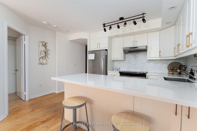 301 - 15 Stafford St, Condo with 2 bedrooms, 2 bathrooms and 1 parking in Toronto ON | Image 22