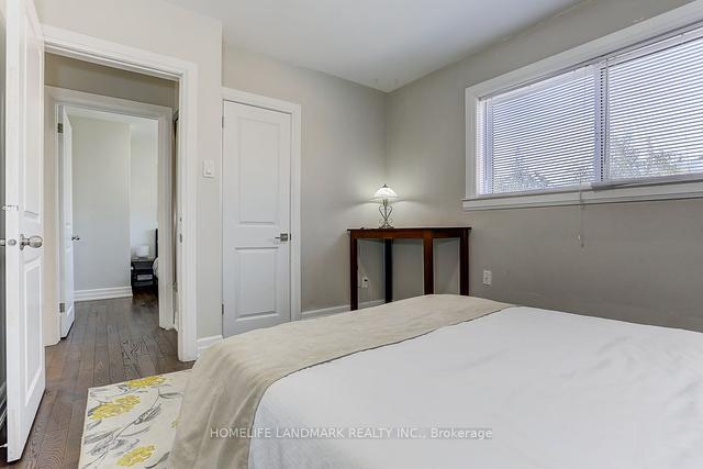 242 Queenslea Ave, House detached with 3 bedrooms, 2 bathrooms and 6 parking in Toronto ON | Image 16