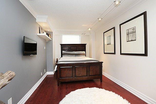 404 - 30 Church St, Condo with 3 bedrooms, 3 bathrooms and 1 parking in Toronto ON | Image 20