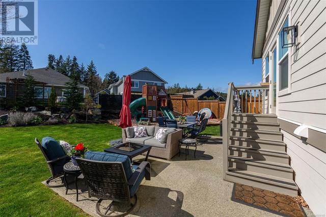 6923 Burr Dr, House detached with 6 bedrooms, 3 bathrooms and 4 parking in Sooke BC | Image 29