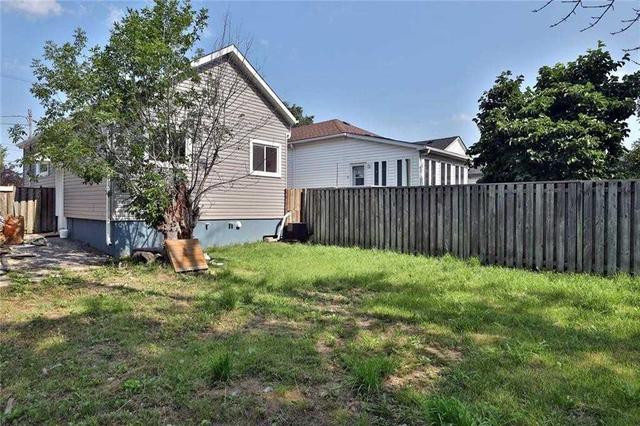 925 Garth St, House detached with 3 bedrooms, 1 bathrooms and 0 parking in Hamilton ON | Image 8