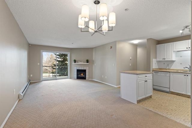2203 - 2000 Millrise Point Sw, Condo with 2 bedrooms, 2 bathrooms and 1 parking in Calgary AB | Image 18