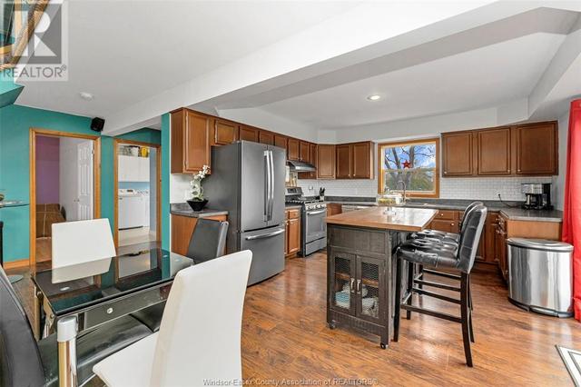 664 Optimist, House detached with 4 bedrooms, 2 bathrooms and null parking in Lakeshore ON | Image 11