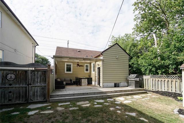 856 Atwater Ave, House detached with 2 bedrooms, 2 bathrooms and 3 parking in Mississauga ON | Image 25