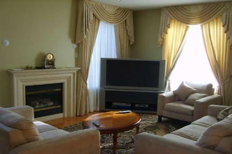 81 St. James Ave, House detached with 4 bedrooms, 3 bathrooms and 2 parking in Vaughan ON | Image 4