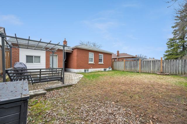 61 Wyngate Ave, House detached with 3 bedrooms, 2 bathrooms and 7 parking in Hamilton ON | Image 29