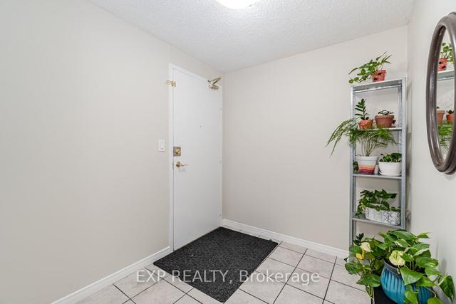 2207 - 155 Hillcrest Ave, Condo with 1 bedrooms, 1 bathrooms and 1 parking in Mississauga ON | Image 32
