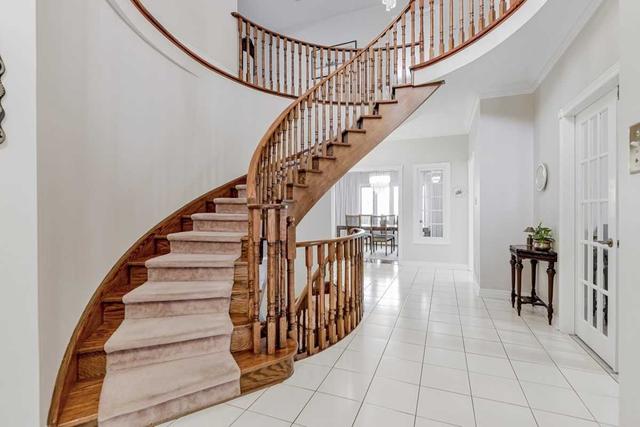 35 Blackburn Blvd, House detached with 4 bedrooms, 4 bathrooms and 9 parking in Vaughan ON | Image 31