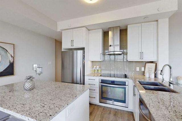 1611 - 9600 Yonge St, Condo with 2 bedrooms, 2 bathrooms and 1 parking in Richmond Hill ON | Image 19