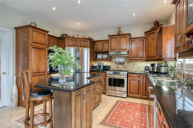 846 Creekside Drive, House detached with 5 bedrooms, 3 bathrooms and 4 parking in Waterloo ON | Image 15