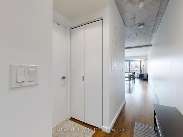 320 - 51 Trolley Cres, Condo with 1 bedrooms, 1 bathrooms and 0 parking in Toronto ON | Image 13
