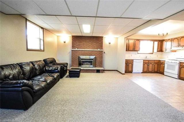 30 Leeson St, House detached with 3 bedrooms, 2 bathrooms and 3 parking in St. Catharines ON | Image 25