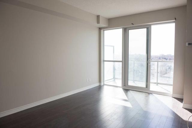 1027 - 15 James Finlay Way, Condo with 1 bedrooms, 2 bathrooms and 1 parking in Toronto ON | Image 11