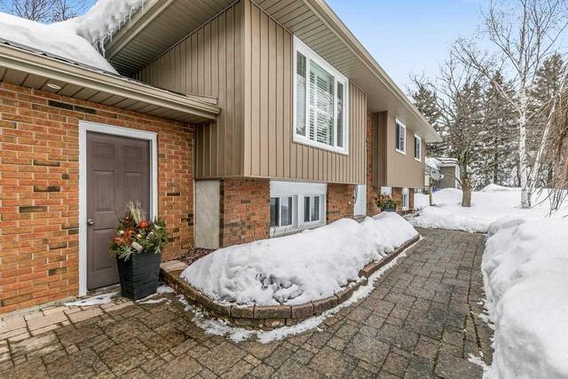 1092 Old Barrie Rd W, House detached with 3 bedrooms, 2 bathrooms and 8 parking in Oro Medonte ON | Image 23