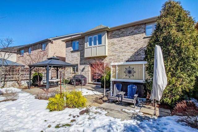 2242 Littondale Lane, House detached with 5 bedrooms, 3 bathrooms and null parking in Oakville ON | Image 36