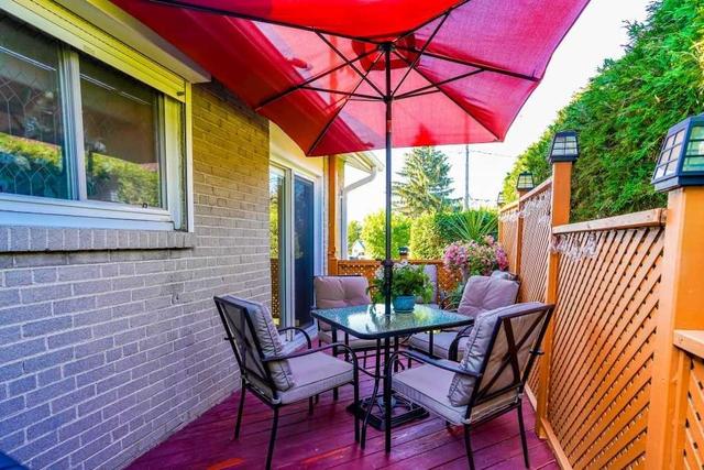 42 Bailey Cres, House detached with 3 bedrooms, 2 bathrooms and 3 parking in Toronto ON | Image 17