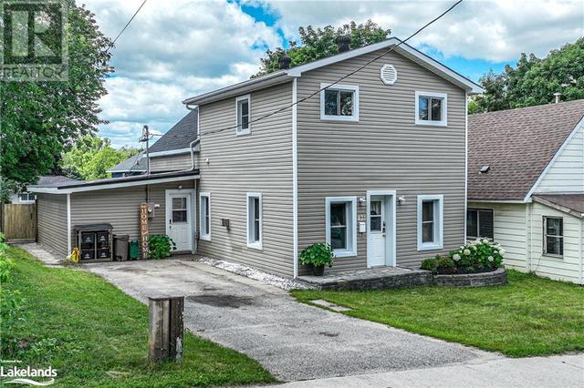 421 East Street, House detached with 4 bedrooms, 2 bathrooms and 2 parking in Orillia ON | Card Image