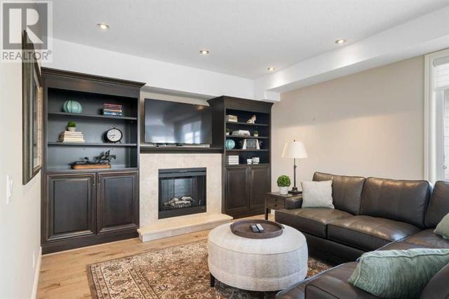 1442, - 2330 Fish Creek Boulevard Sw, Condo with 2 bedrooms, 2 bathrooms and 3 parking in Calgary AB | Image 13
