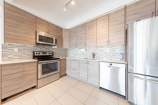 707 - 5101 Dundas St W, Condo with 2 bedrooms, 2 bathrooms and 1 parking in Toronto ON | Image 1