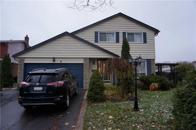 3 Sir Pellias Terr, House detached with 3 bedrooms, 2 bathrooms and 1 parking in Markham ON | Image 1