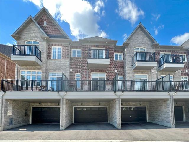 71 Yorkton Blvd, House attached with 3 bedrooms, 3 bathrooms and 4 parking in Markham ON | Image 1