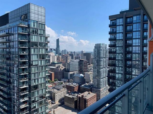 3703 - 21 Widmer St, Condo with 0 bedrooms, 1 bathrooms and 0 parking in Toronto ON | Image 1