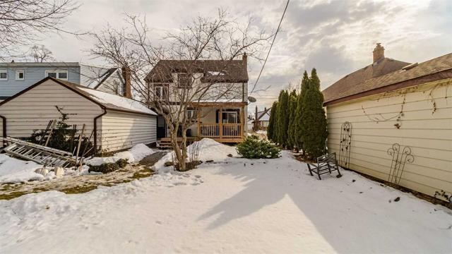 53 Linden St, House detached with 3 bedrooms, 2 bathrooms and 3 parking in St. Catharines ON | Image 30