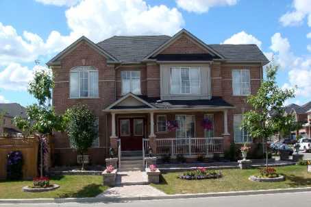 3643 Rainpark Crt, House detached with 4 bedrooms, 3 bathrooms and 6 parking in Mississauga ON | Image 1