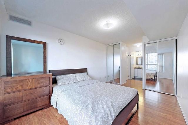620 - 2550 Lawrence Ave E, Condo with 2 bedrooms, 2 bathrooms and 1 parking in Toronto ON | Image 17