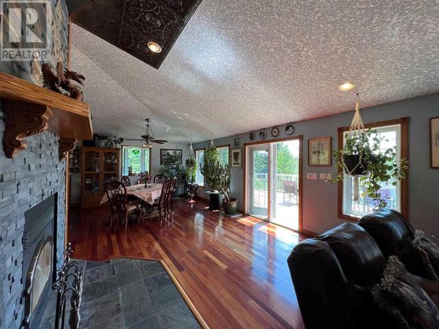 54532 Highway 32, House detached with 3 bedrooms, 2 bathrooms and 10 parking in Yellowhead County AB | Image 42