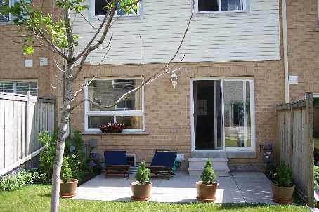 98 - 5260 Mcfarren Blvd, Townhouse with 3 bedrooms, 2 bathrooms and 1 parking in Mississauga ON | Image 7