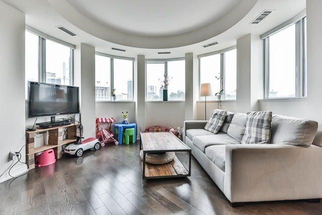 312 - 23 Glebe Rd W, Condo with 2 bedrooms, 2 bathrooms and 1 parking in Toronto ON | Image 12