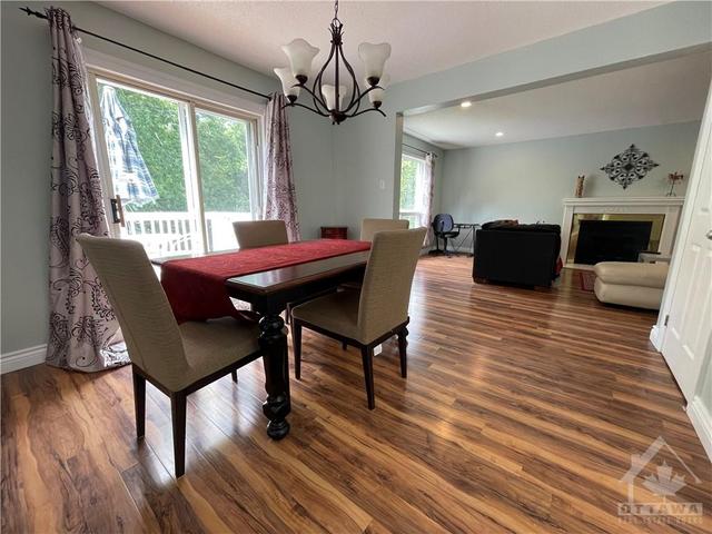 1233 Joseph Drouin Avenue, House detached with 4 bedrooms, 2 bathrooms and 1 parking in Ottawa ON | Image 4