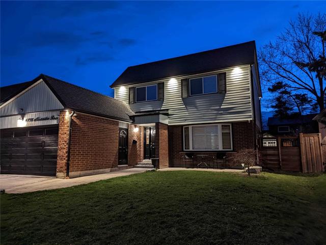 6798 Montevideo Rd, House detached with 4 bedrooms, 3 bathrooms and 4 parking in Mississauga ON | Image 12