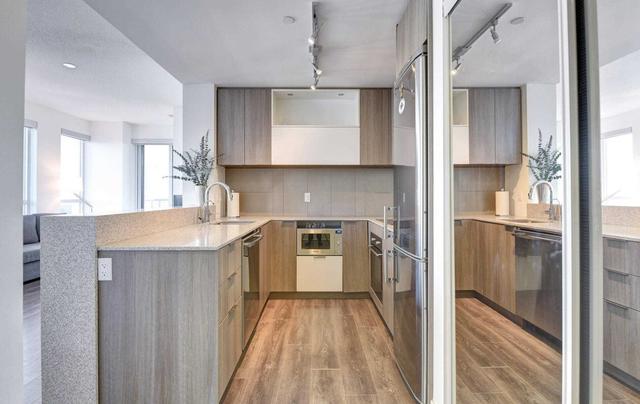 902 - 170 Sumach St, Condo with 2 bedrooms, 2 bathrooms and 1 parking in Toronto ON | Image 14