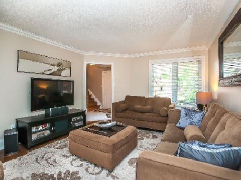 79 Pentland Cres, House detached with 3 bedrooms, 3 bathrooms and 2 parking in Vaughan ON | Image 3
