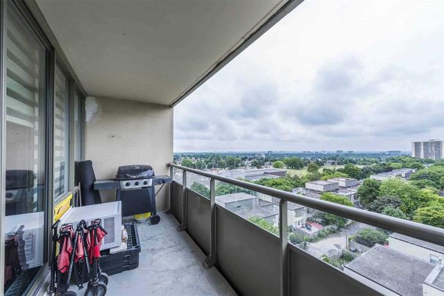 1010 - 9 Four Winds Dr, Condo with 3 bedrooms, 2 bathrooms and 1 parking in Toronto ON | Image 31