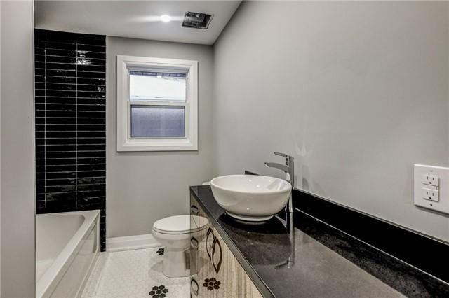 42 Sellmar Rd, House detached with 3 bedrooms, 3 bathrooms and 2 parking in Toronto ON | Image 11
