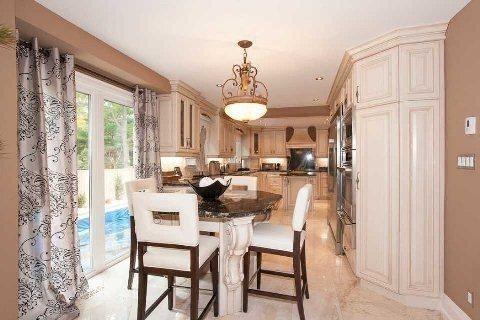 1667 Valentine Gdns, House detached with 4 bedrooms, 5 bathrooms and 6 parking in Mississauga ON | Image 5