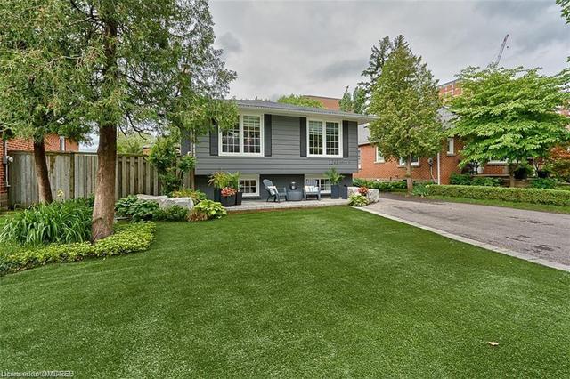1241 Bellview Street, House detached with 4 bedrooms, 2 bathrooms and 4 parking in Burlington ON | Image 1