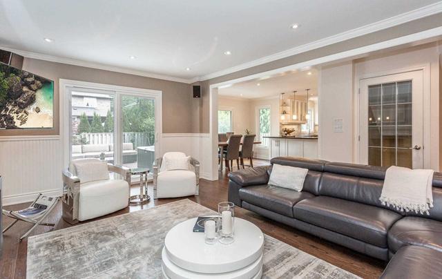 47 Skipper Lane, House detached with 4 bedrooms, 4 bathrooms and 4 parking in Oakville ON | Image 2