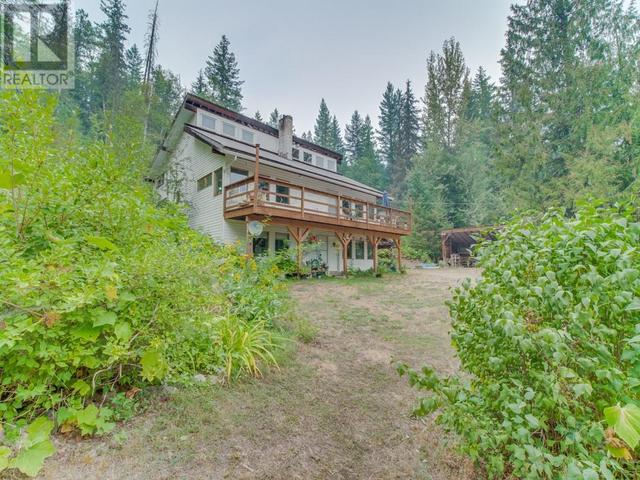 2373 Mabel Lake Road, House detached with 3 bedrooms, 3 bathrooms and null parking in North Okanagan F BC | Image 51