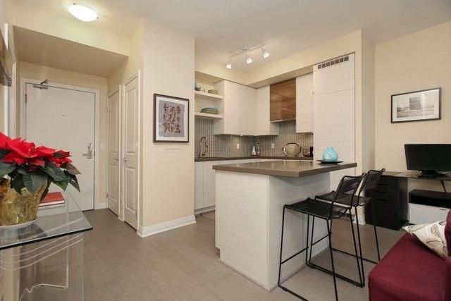 2608 - 59 Annie Craig Dr, Condo with 1 bedrooms, 1 bathrooms and 1 parking in Toronto ON | Image 19