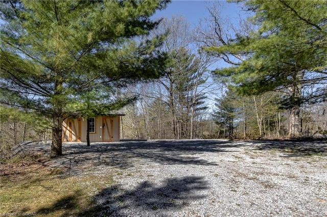433 White Falls Road, House detached with 2 bedrooms, 1 bathrooms and 6 parking in Georgian Bay ON | Image 5