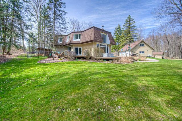 2229 Herrgott Rd, House detached with 3 bedrooms, 5 bathrooms and 18 parking in Wellesley ON | Image 27