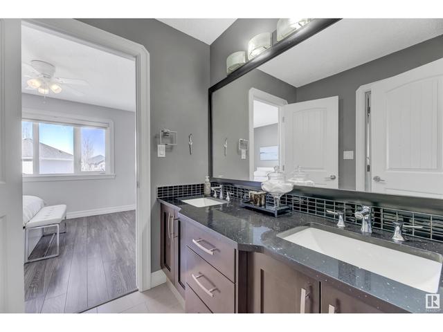 1062 Connelly Wy Sw, House detached with 5 bedrooms, 4 bathrooms and null parking in Edmonton AB | Image 47